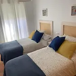 Nuevo Con Parking Y A 300 Metros Playa