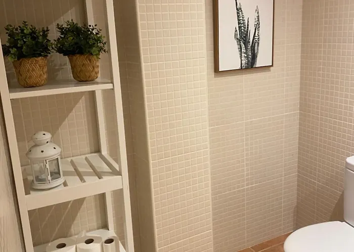 Nuevo Con Parking Y A 300 Metros Playa